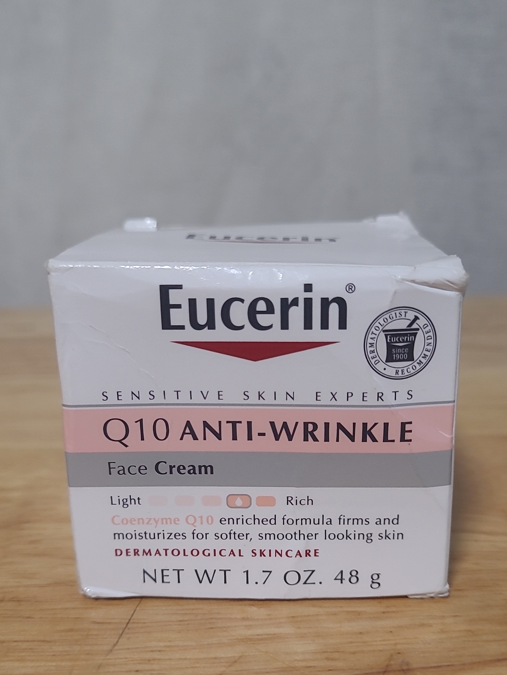 Eucerin Q10 Anti-Wrinkle Face Cream — Light Pink